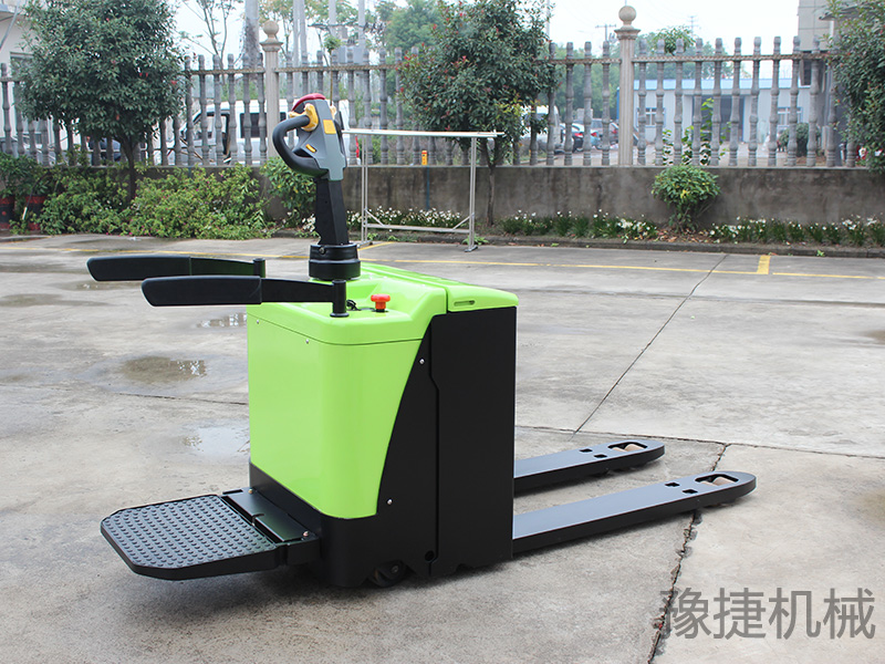 1486955606619047.jpg